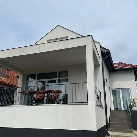 Balaton New House Panorama Case de vacanță Zánka